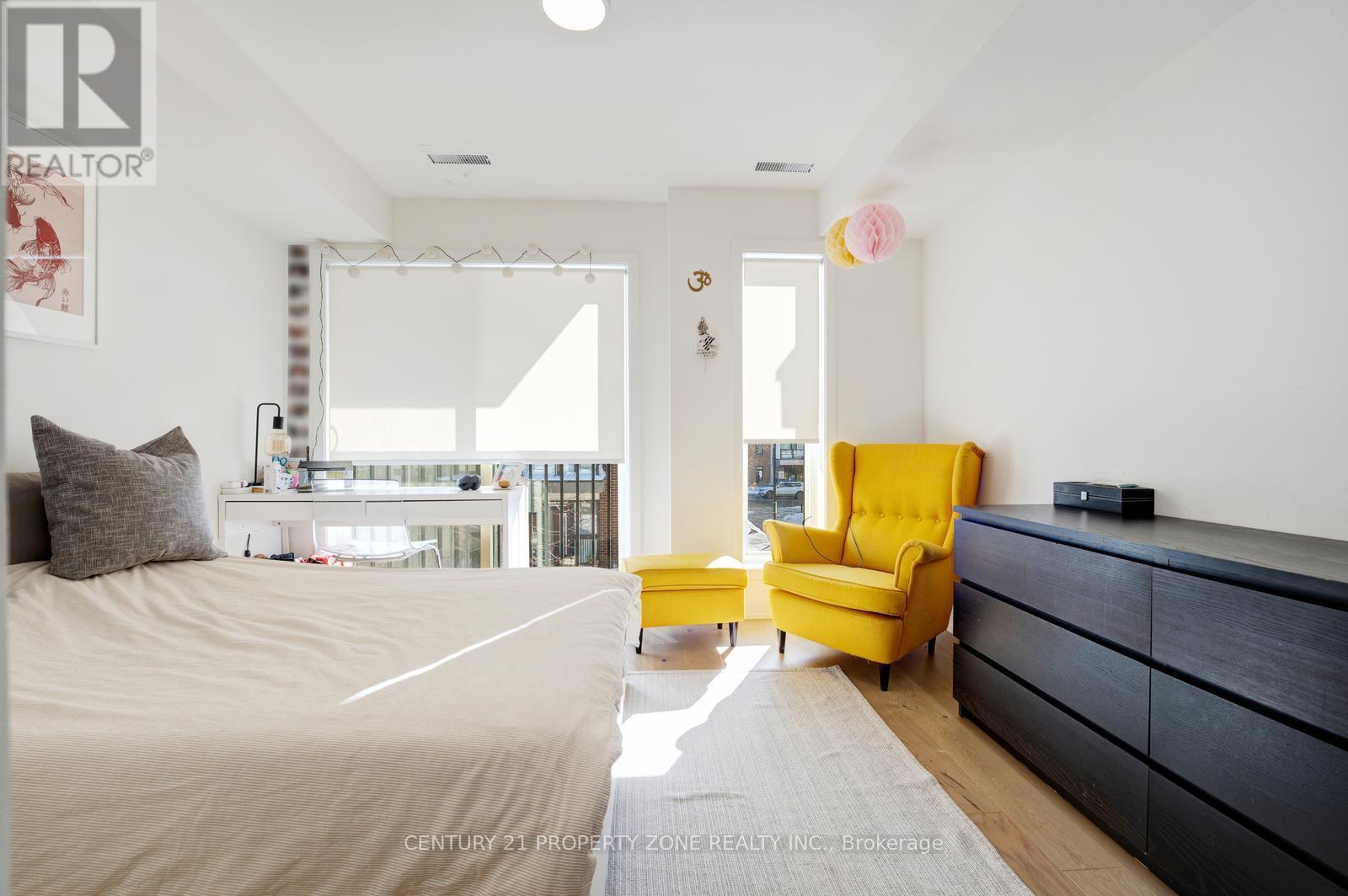 102 - 110 Canon Jackson Drive, Toronto, Ontario  M6M 0C1 - Photo 17 - W12752764