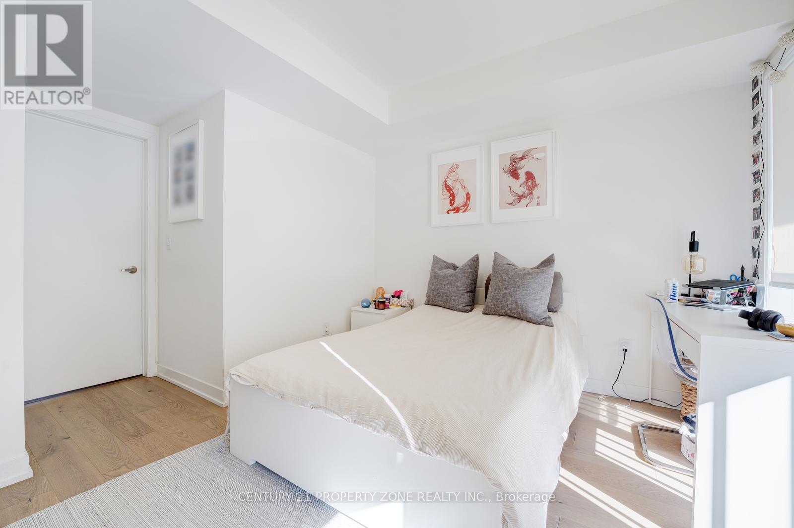 102 - 110 Canon Jackson Drive, Toronto, Ontario  M6M 0C1 - Photo 18 - W12752764