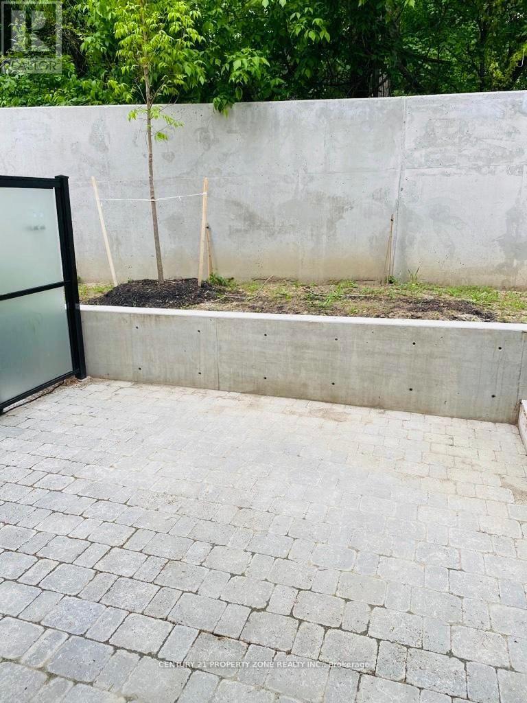 102 - 110 Canon Jackson Drive, Toronto, Ontario  M6M 0C1 - Photo 26 - W12752764