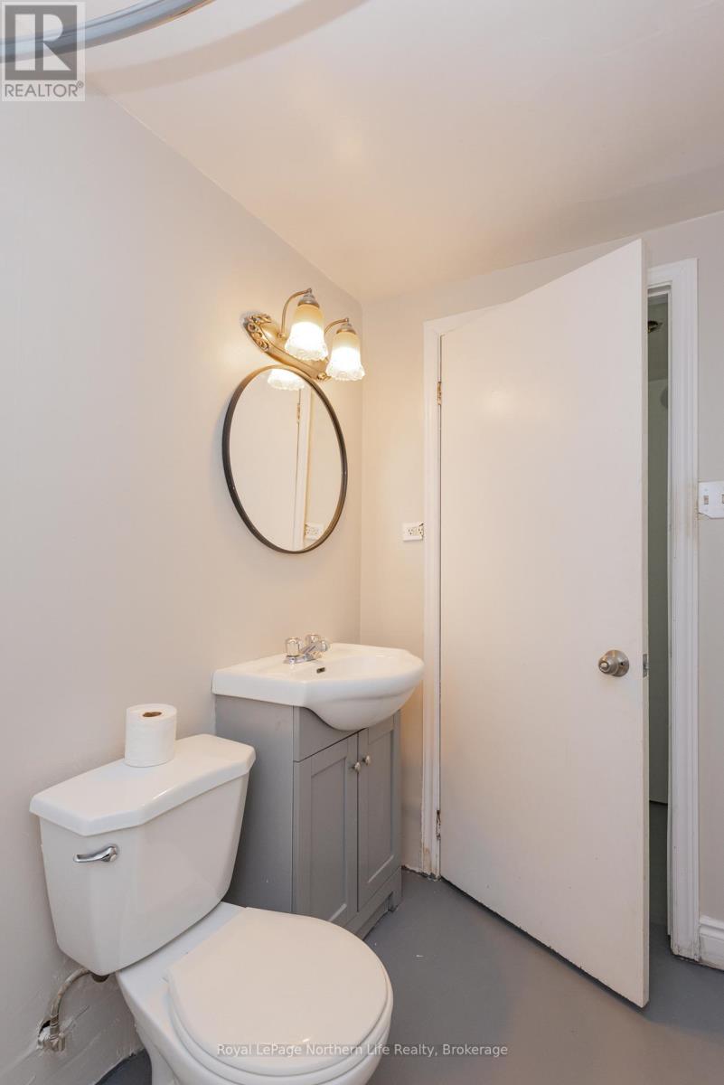 1631 Cholette Street, North Bay (Birchaven), Ontario  P1A 0B2 - Photo 25 - X12775522