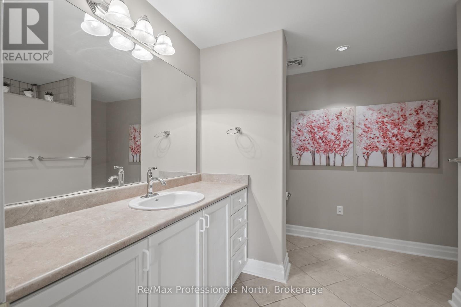 403 - 110 Steamship Bay Road, Gravenhurst, Ontario  P1L 1Z9 - Photo 14 - X12775572