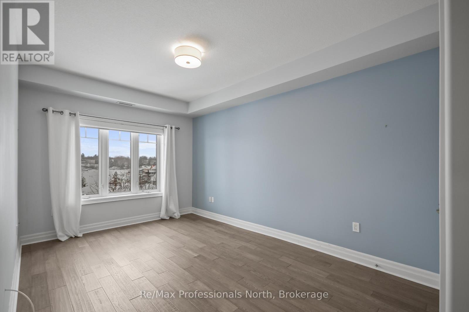 403 - 110 Steamship Bay Road, Gravenhurst, Ontario  P1L 1Z9 - Photo 17 - X12775572