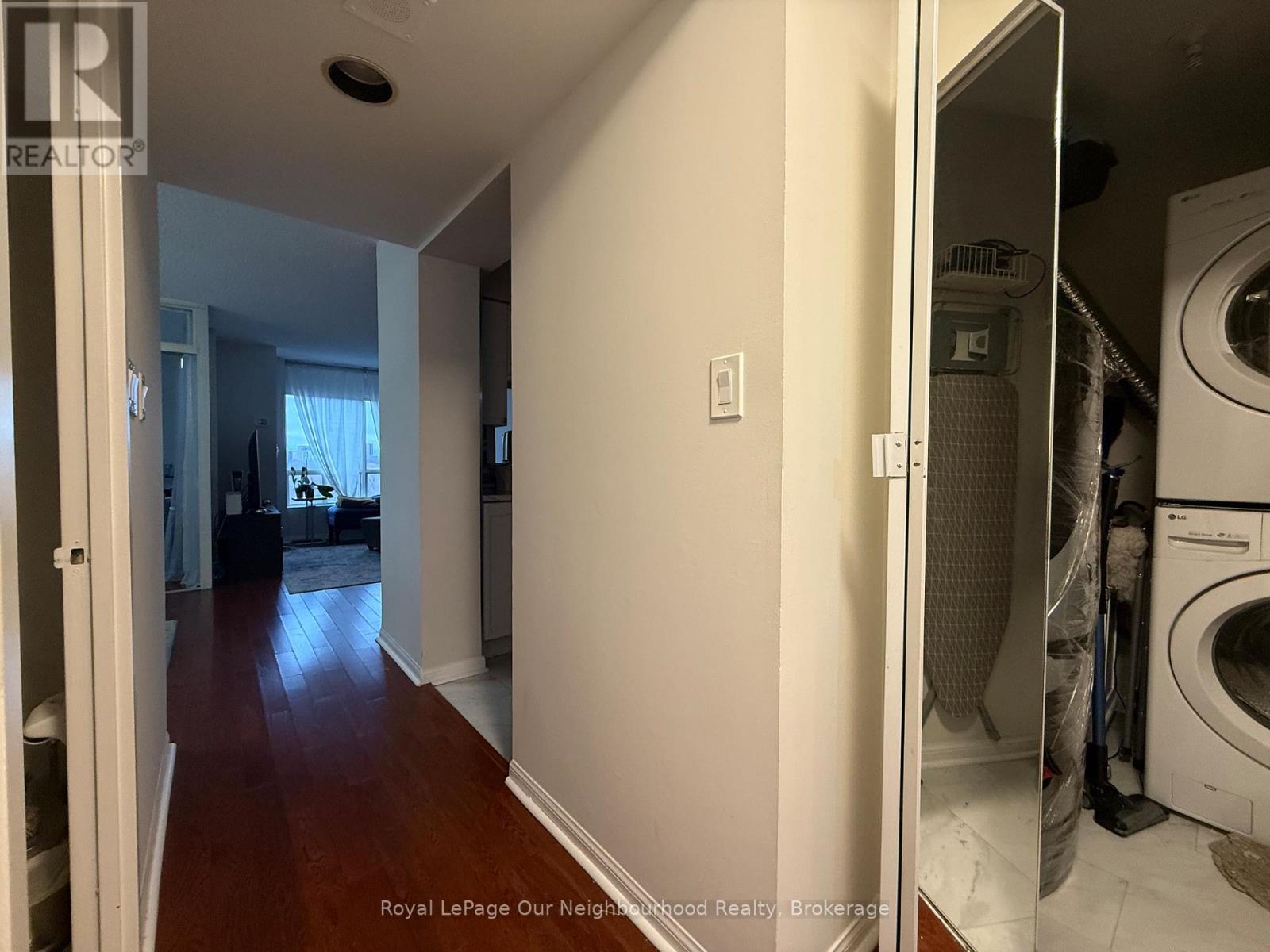 303 - 1 Hickory Tree Road, Toronto, Ontario  M9N 3W4 - Photo 20 - W12775528