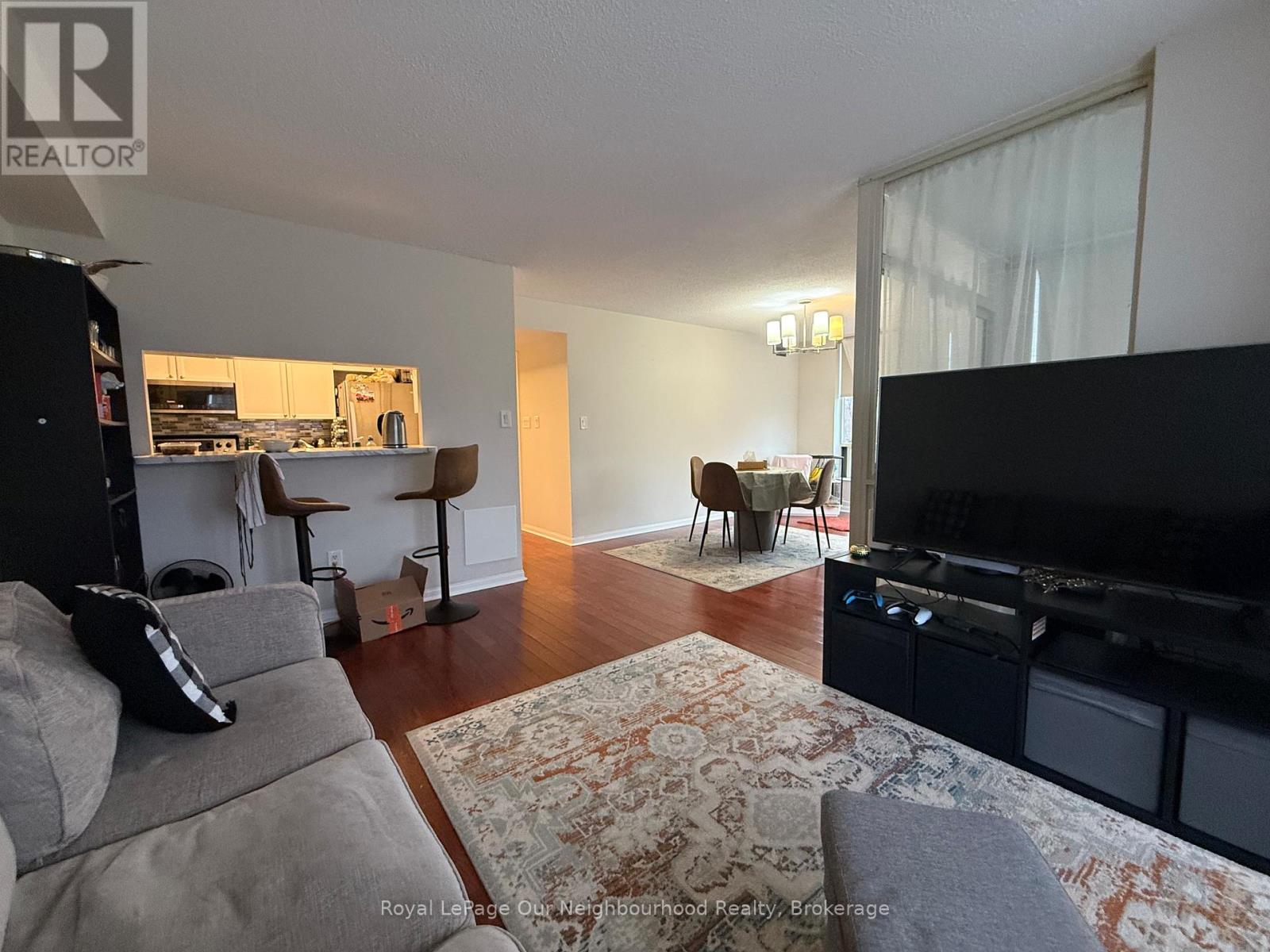 303 - 1 Hickory Tree Road, Toronto, Ontario  M9N 3W4 - Photo 3 - W12775528