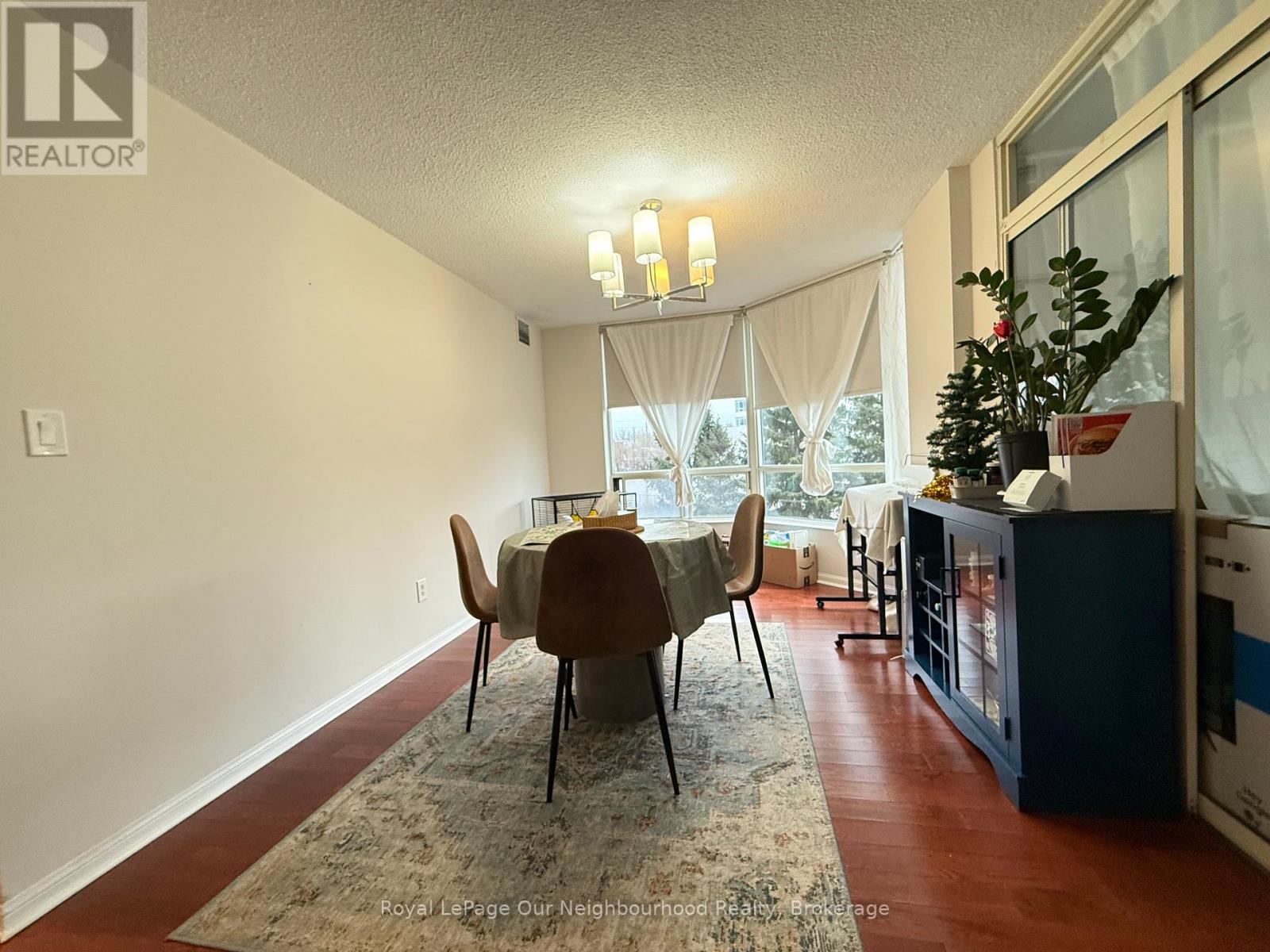 303 - 1 Hickory Tree Road, Toronto, Ontario  M9N 3W4 - Photo 7 - W12775528