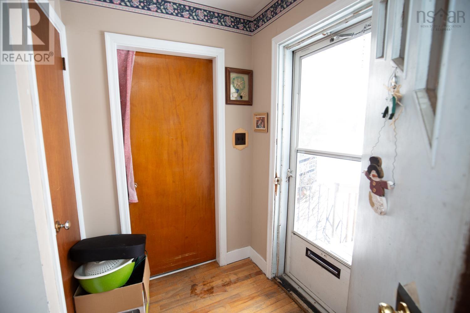 37 Queen Street, Truro, Nova Scotia  B2N 2A9 - Photo 10 - 202602506