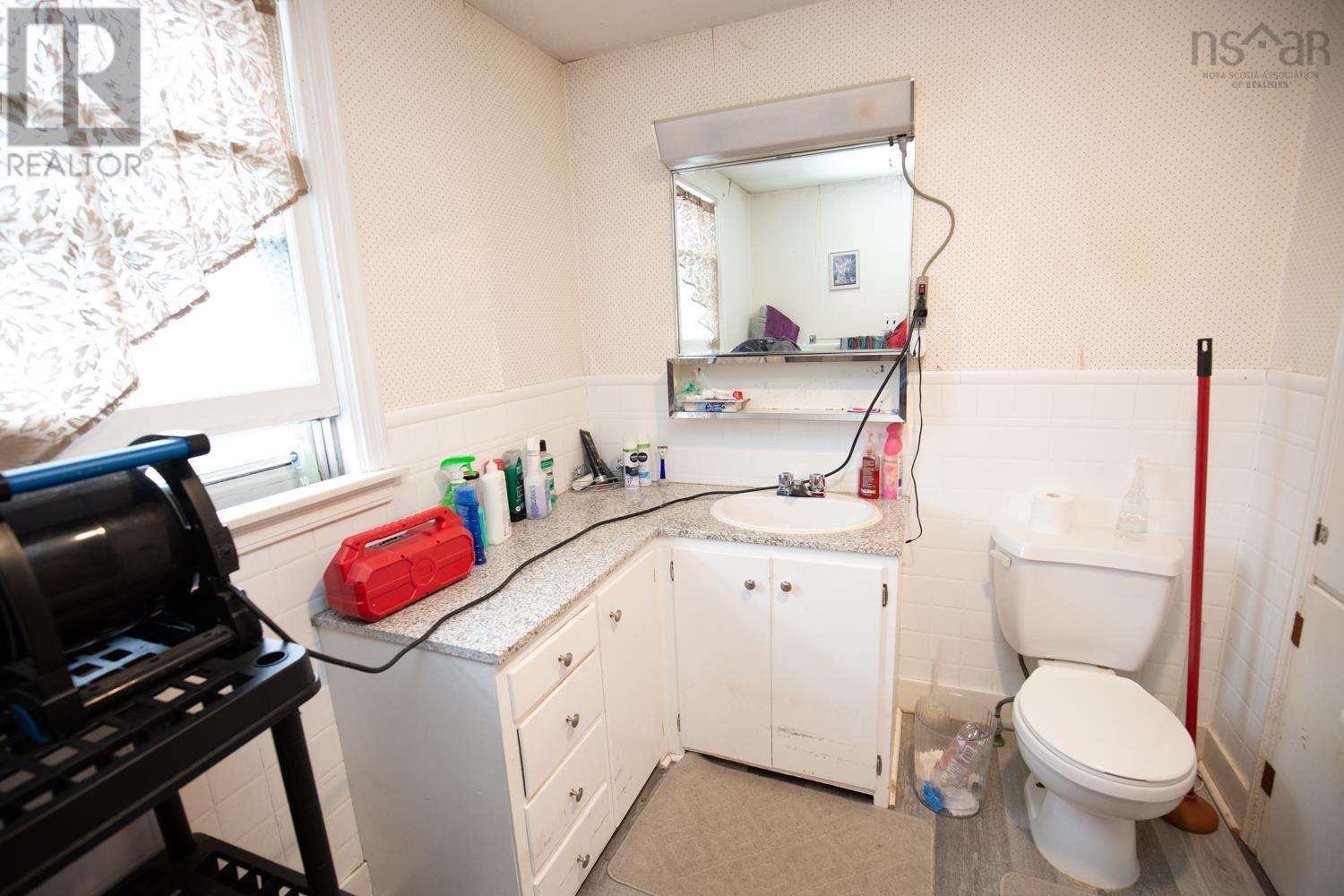 37 Queen Street, Truro, Nova Scotia  B2N 2A9 - Photo 13 - 202602506