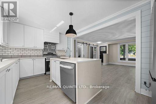 236 Mcgill Street, Quinte West (Trenton Ward), Ontario  K8V 3K6 - Photo 11 - X12775456