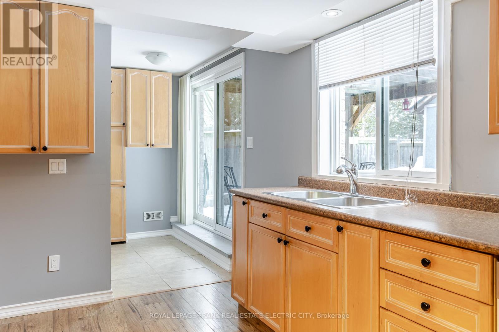 30 Brookside Street, Cavan Monaghan, Ontario L0A 1G0 - Photo 38 - X12775458