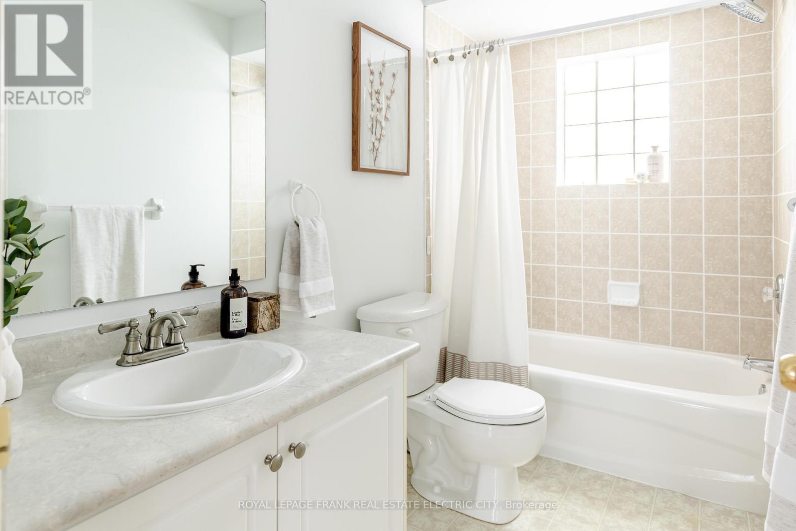 30 Brookside Street, Cavan Monaghan, Ontario L0A 1G0 - Photo 8 - X12775458