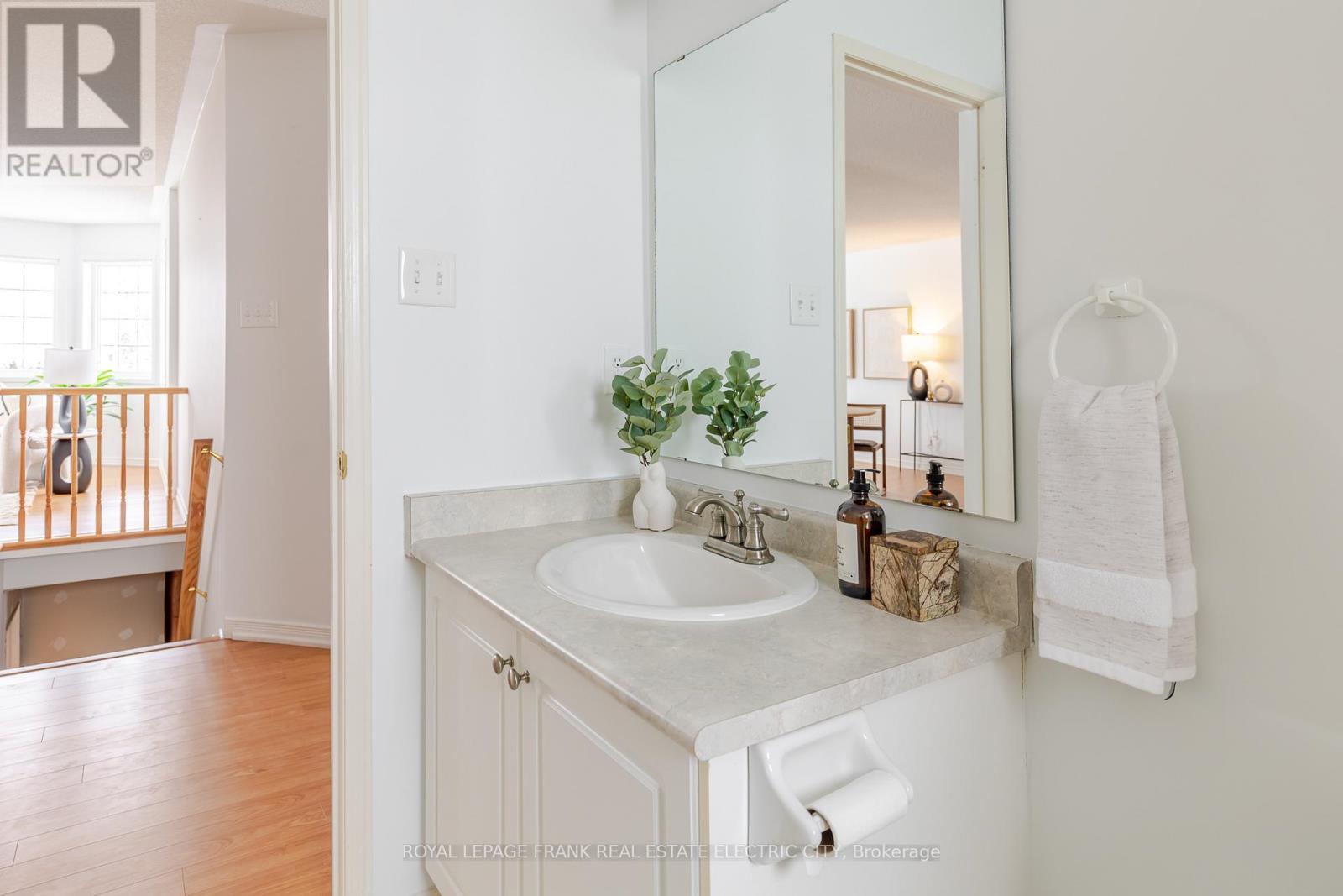 30 Brookside Street, Cavan Monaghan, Ontario L0A 1G0 - Photo 9 - X12775458