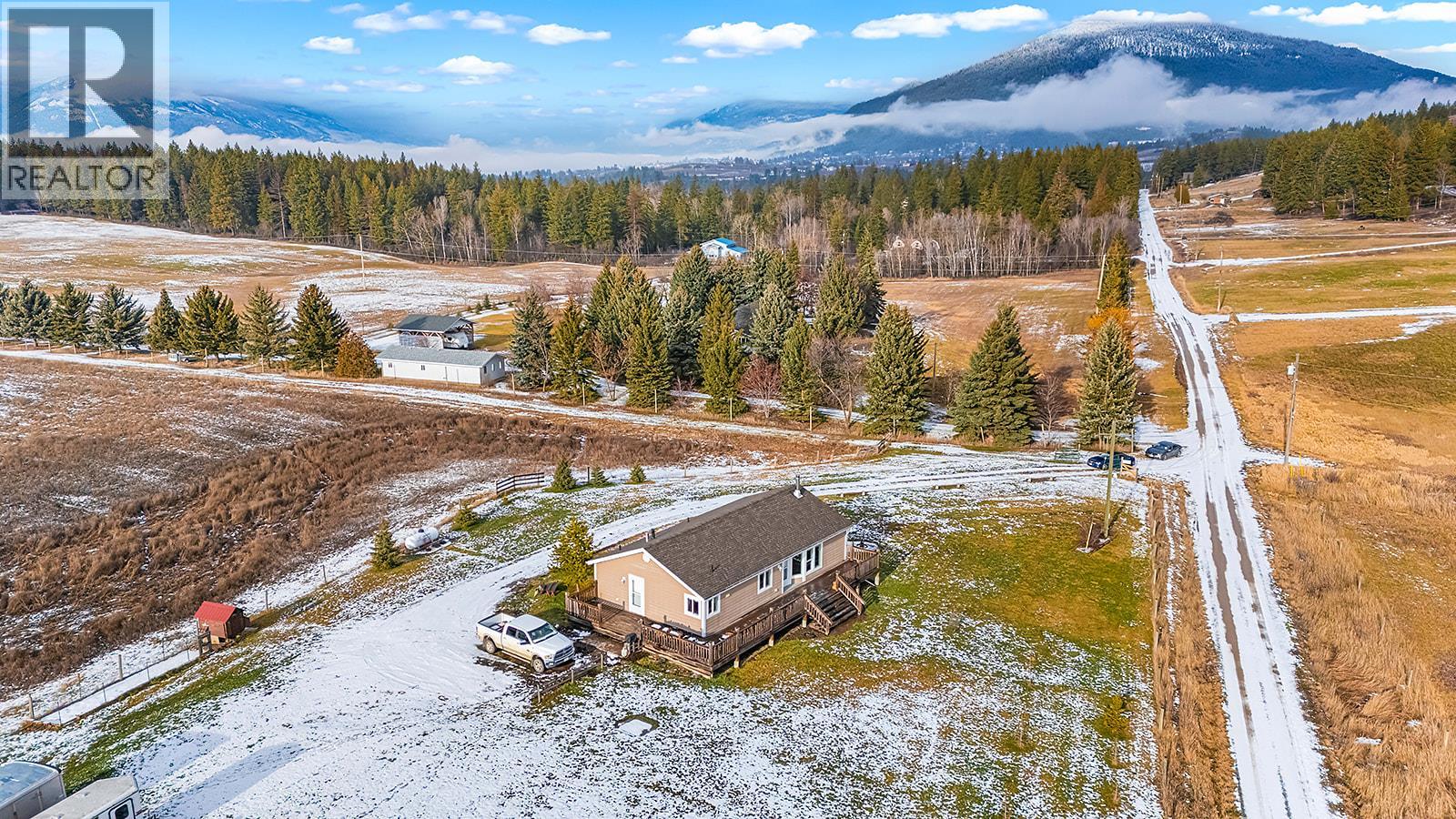 3149 Phillips Road, Lister, British Columbia