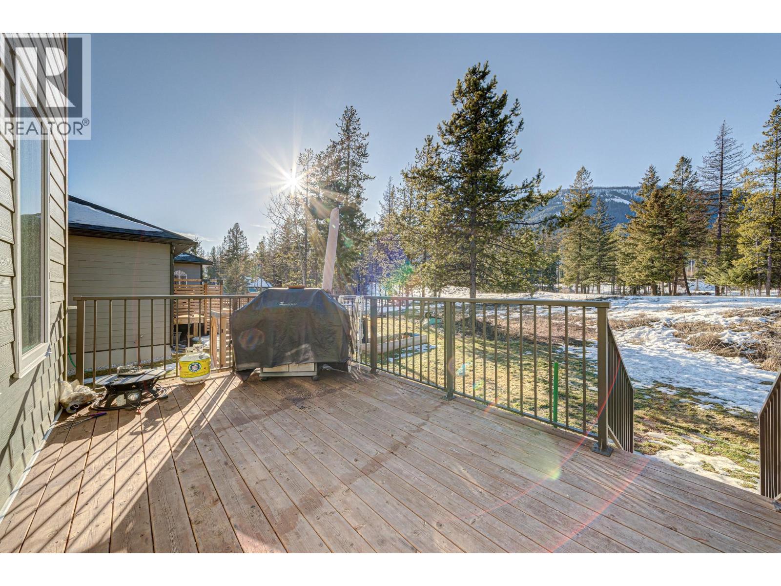 2071 Golden Eagle Drive, Sparwood, British Columbia  V0B 2G2 - Photo 46 - 10373653