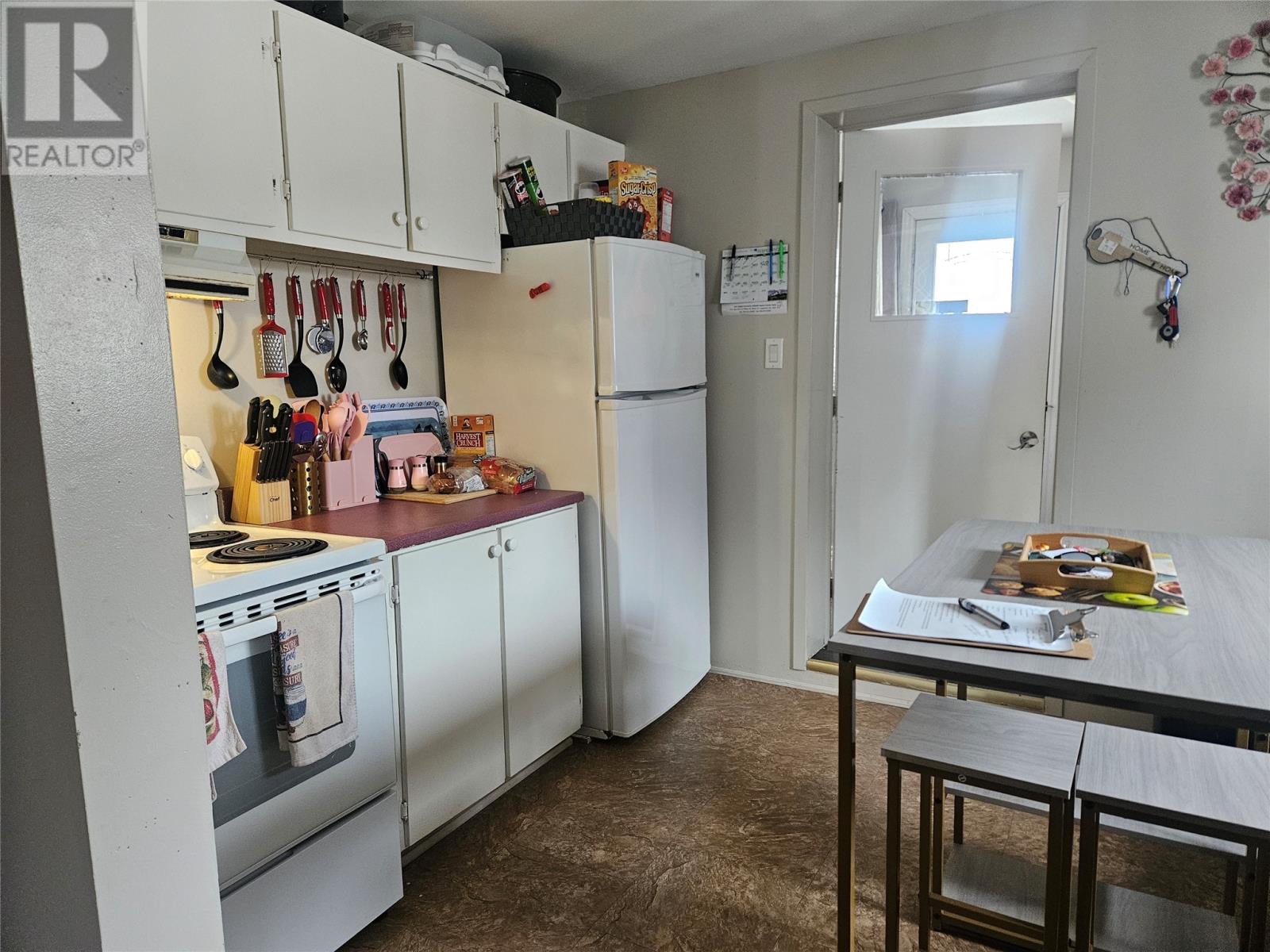 98-98a Water Street W, St. Lawrence, Newfoundland & Labrador  A0E 2V0 - Photo 5 - 1294439