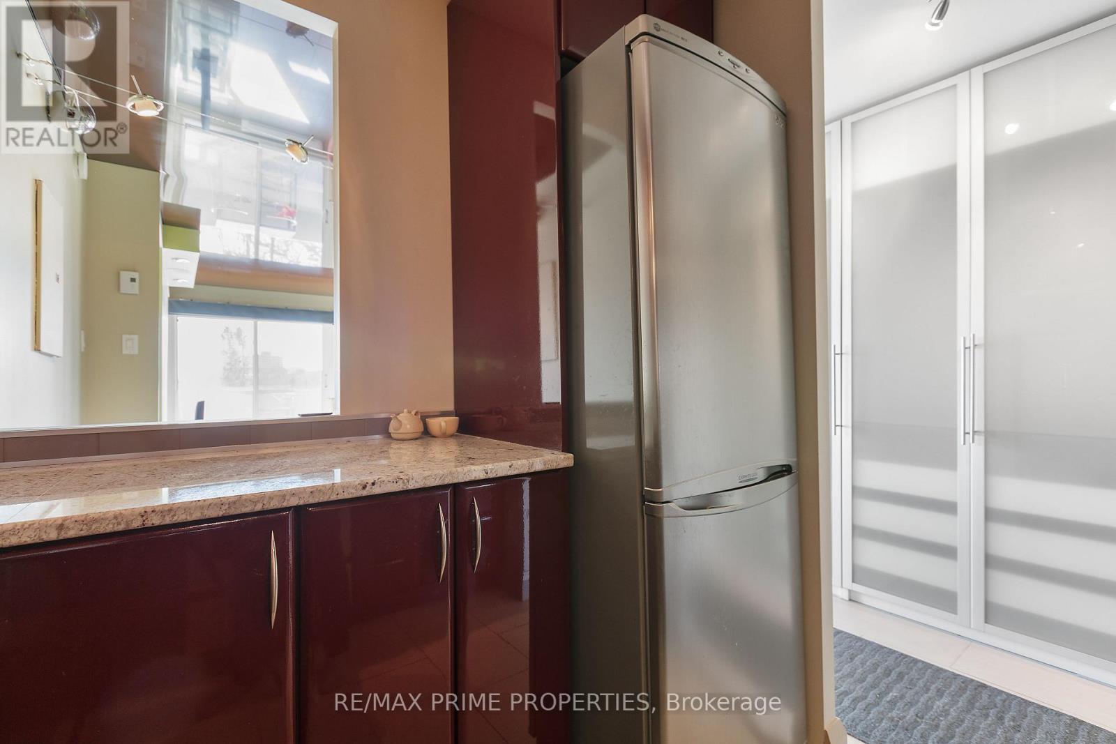 507 - 40 Landry Street, Ottawa, Ontario  K1L 8K4 - Photo 8 - X12775508