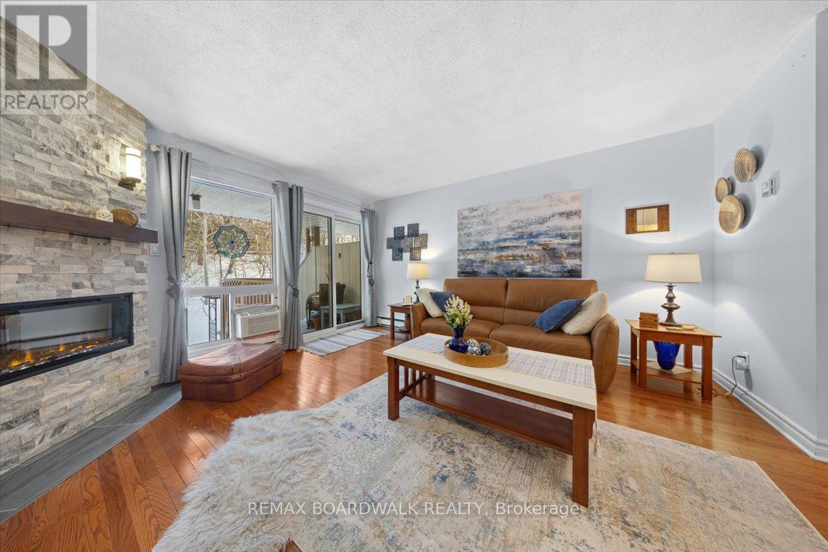 6623a - 6623 Bilberry Drive, Ottawa, Ontario  K1C 4N5 - Photo 13 - X12775520