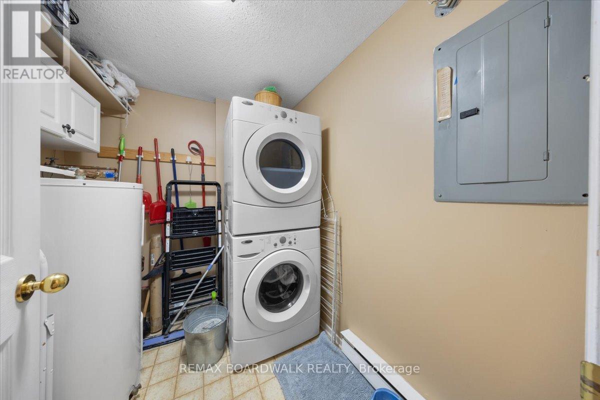 6623a - 6623 Bilberry Drive, Ottawa, Ontario  K1C 4N5 - Photo 24 - X12775520