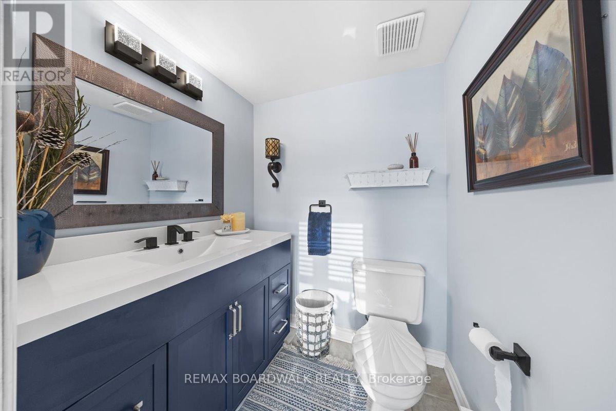 6623a - 6623 Bilberry Drive, Ottawa, Ontario  K1C 4N5 - Photo 4 - X12775520