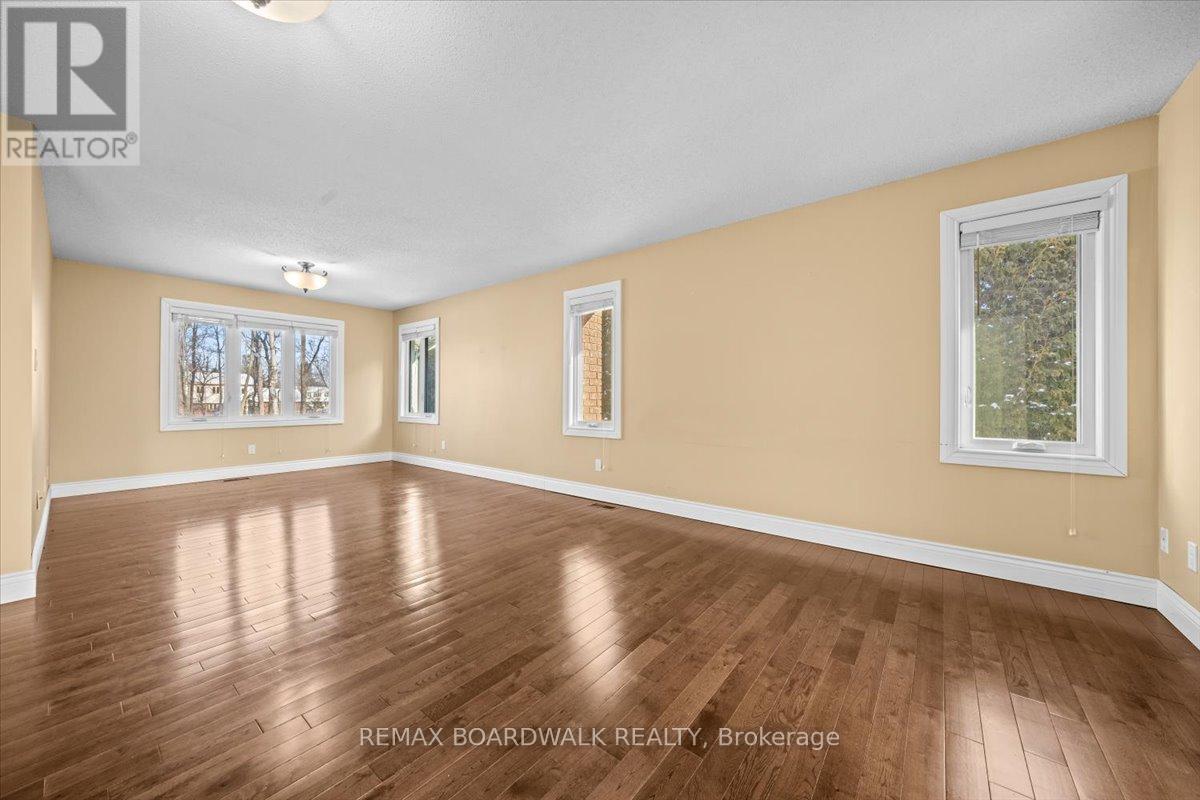 7089 Bush Drive, Ottawa, Ontario  K4P 1M8 - Photo 25 - X12775550