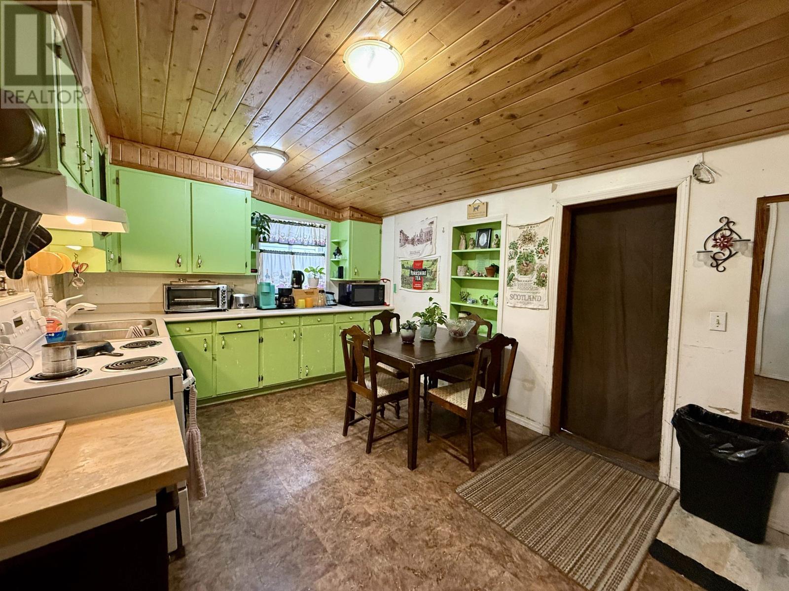 61 Ontario St, Thunder Bay, Ontario  P7B 3G1 - Photo 6 - TB2600196