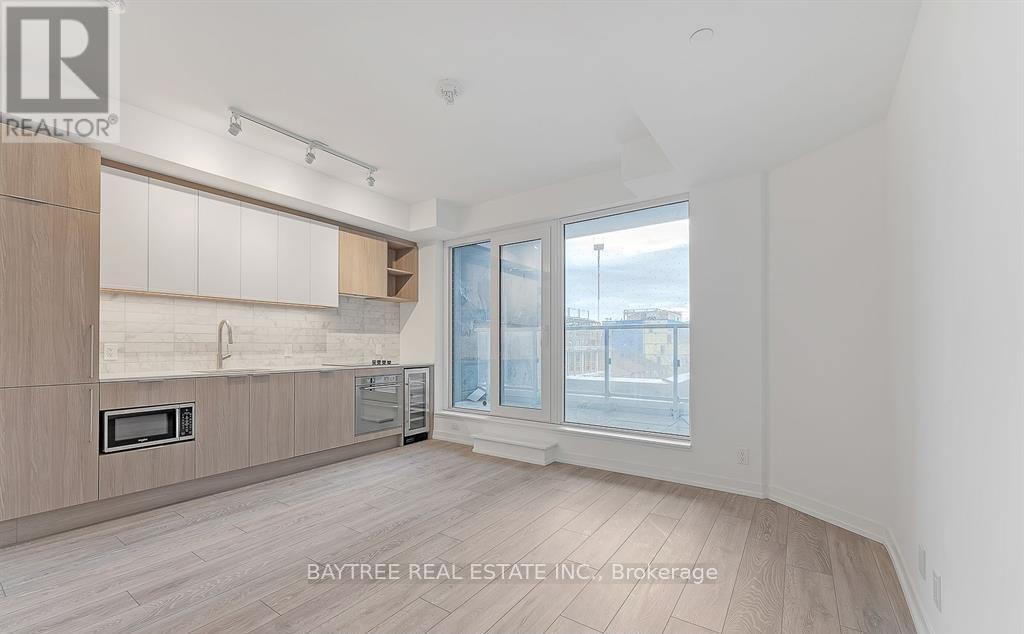 506 - 2020 Bathurst Street, Toronto, Ontario  M5P 0A6 - Photo 1 - C12711366