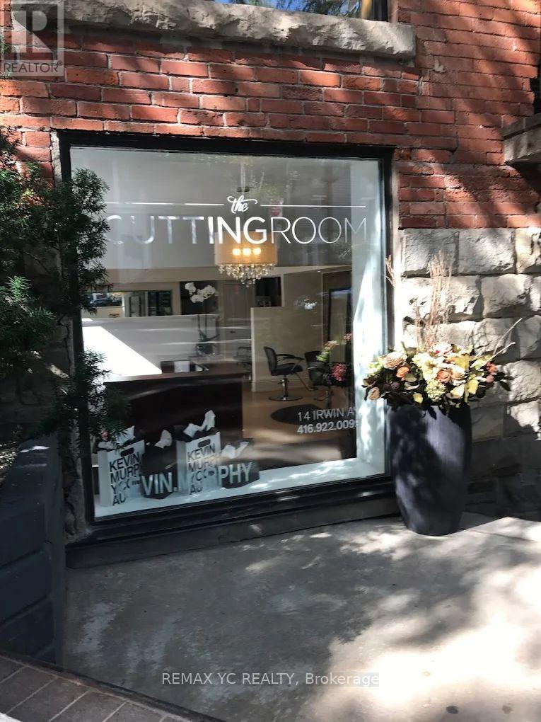 Lower F1 - 14 Irwin Avenue, Toronto (Bay Street Corridor), Ontario  M4Y 1K9 - Photo 2 - C12771138