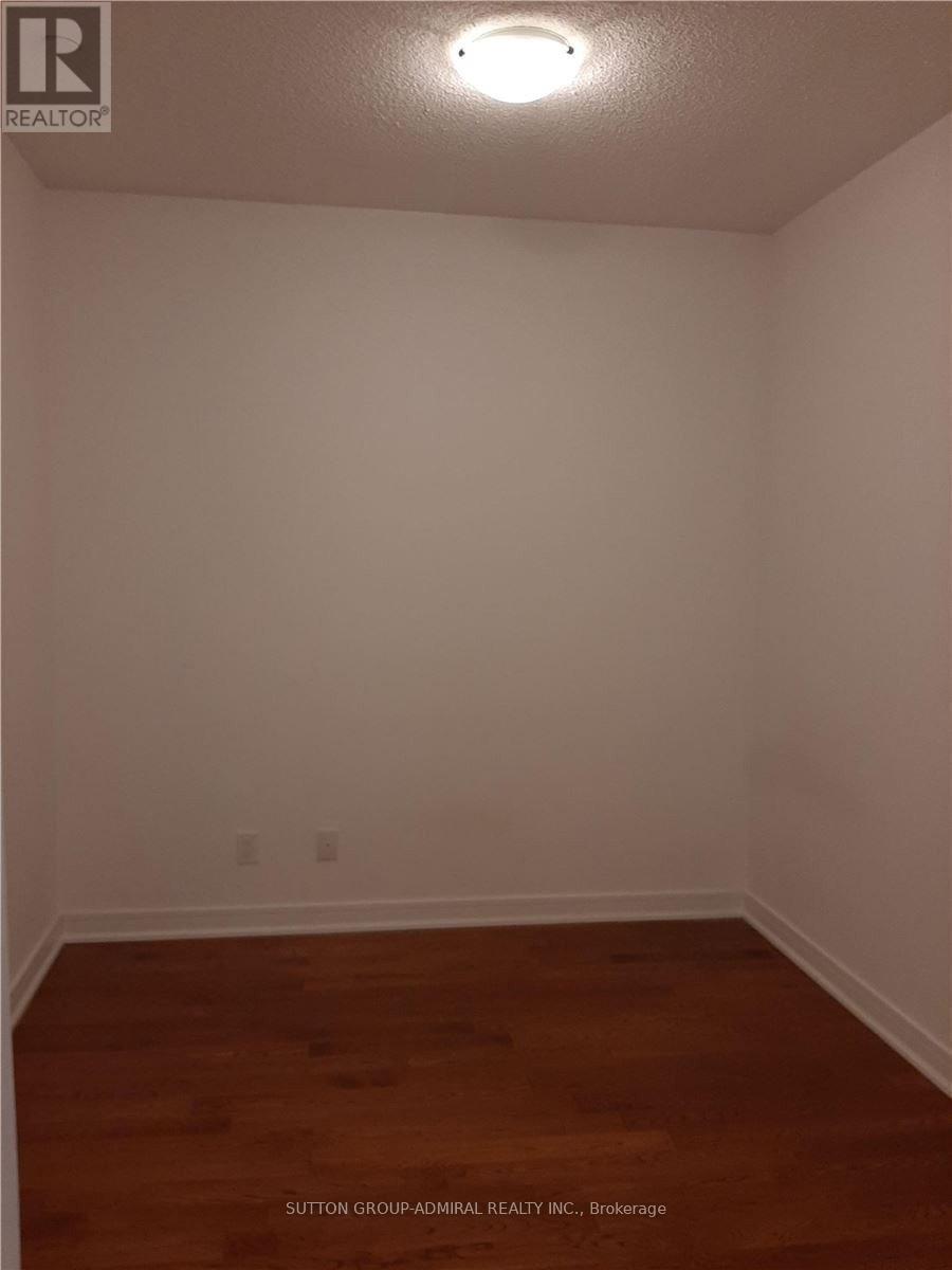 1208 - 9205 Yonge Street, Richmond Hill, Ontario  L4C 1V5 - Photo 17 - N12774222