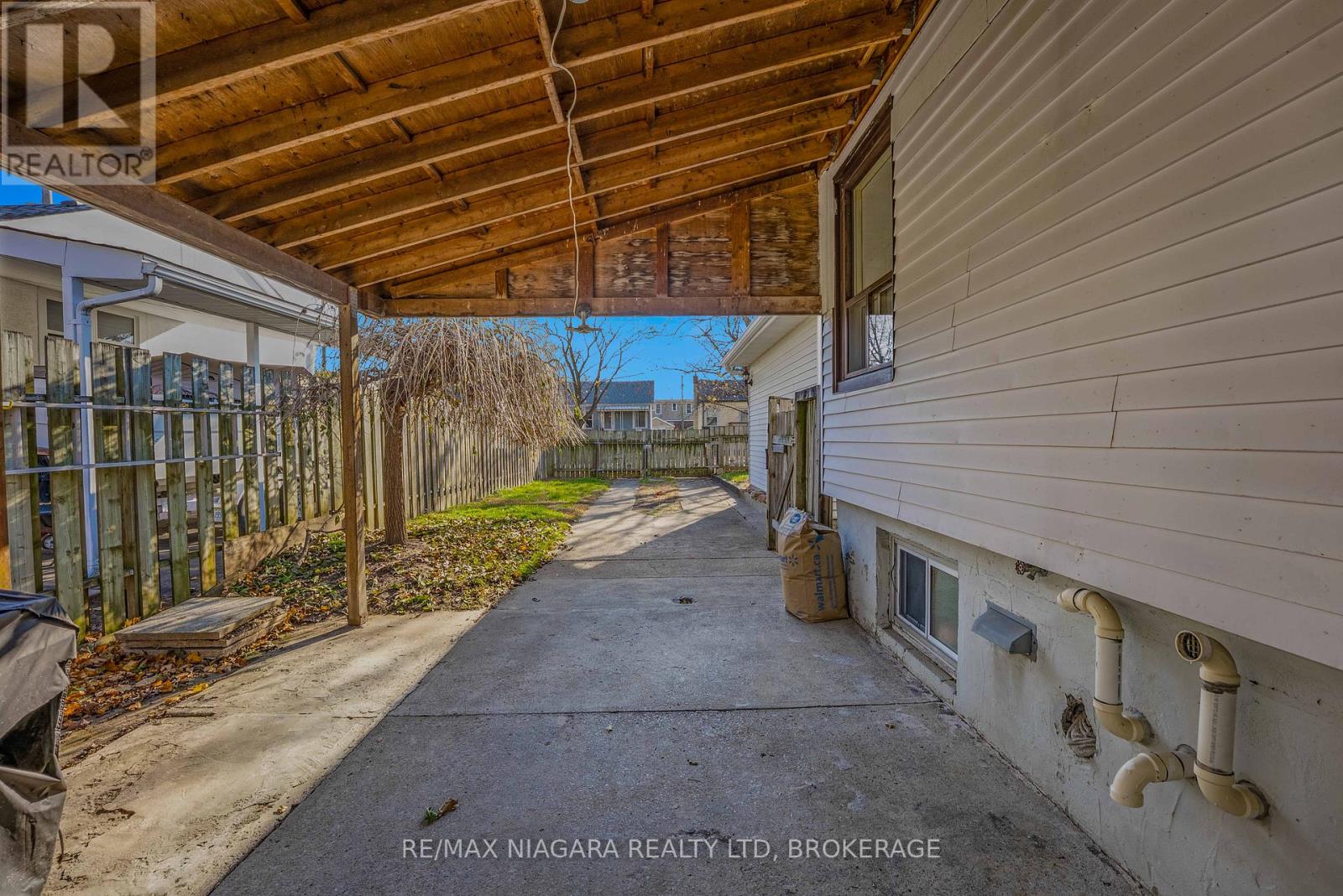 50 Haig Street, St. Catharines, Ontario  L2R 6K9 - Photo 34 - X12569340