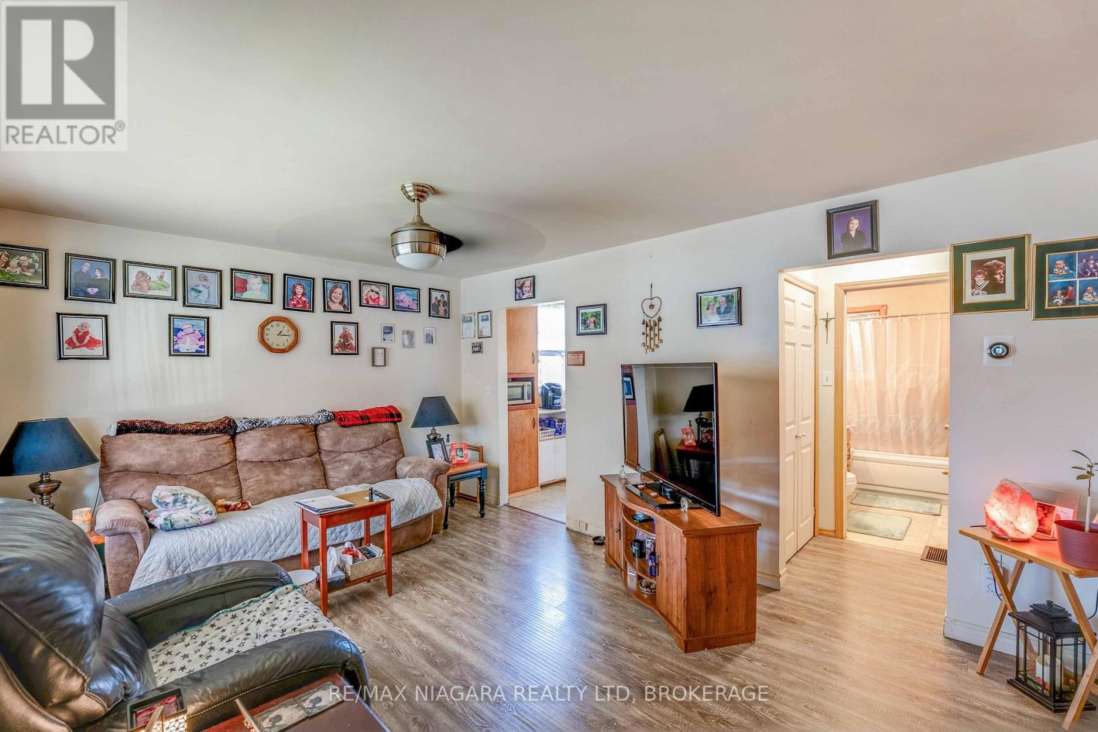 50 Haig Street, St. Catharines, Ontario  L2R 6K9 - Photo 5 - X12569340