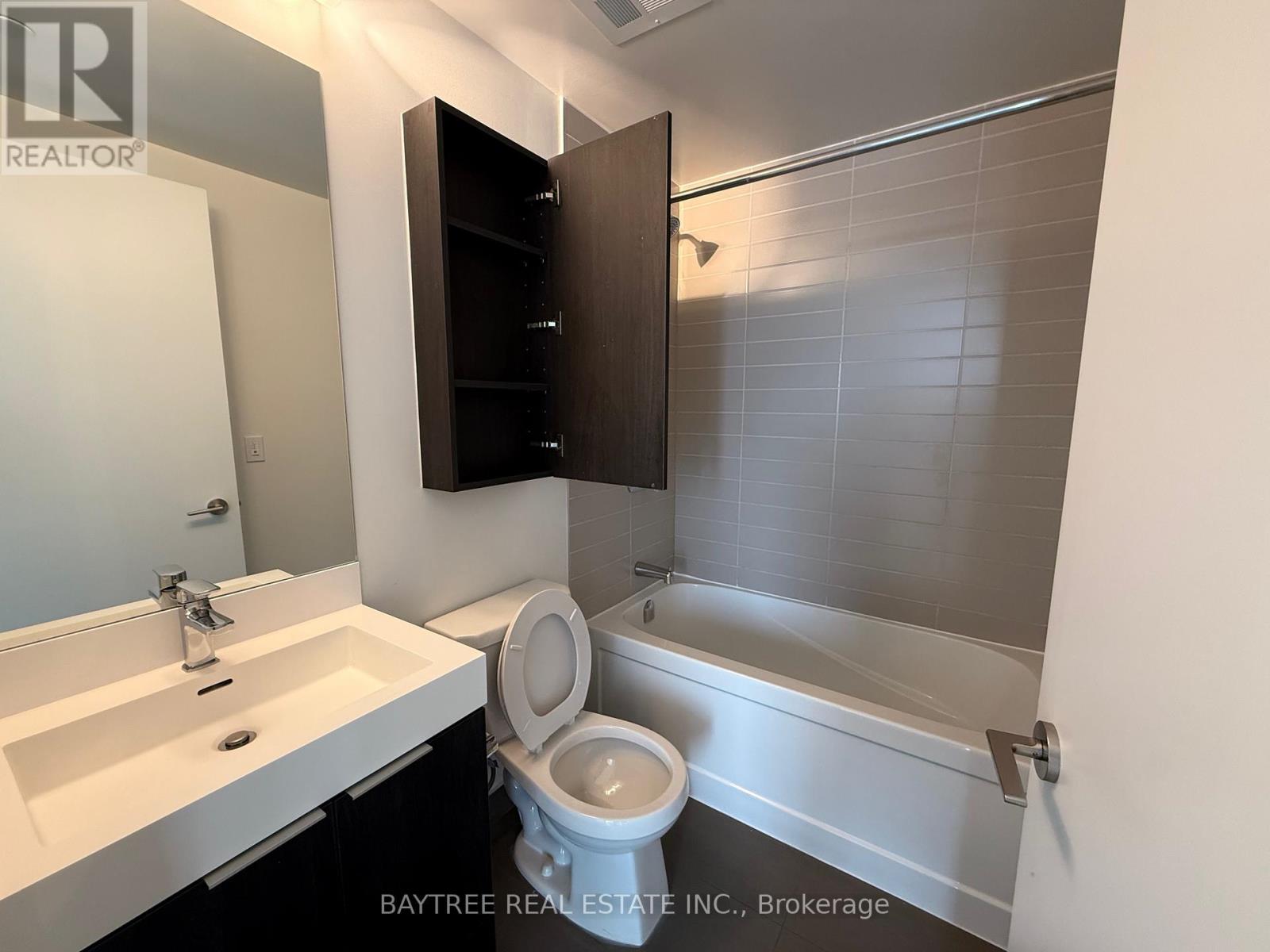 903 - 3100 Keele Street, Toronto (Downsview-Roding-Cfb), Ontario  M3M 0E1 - Photo 10 - W12707582