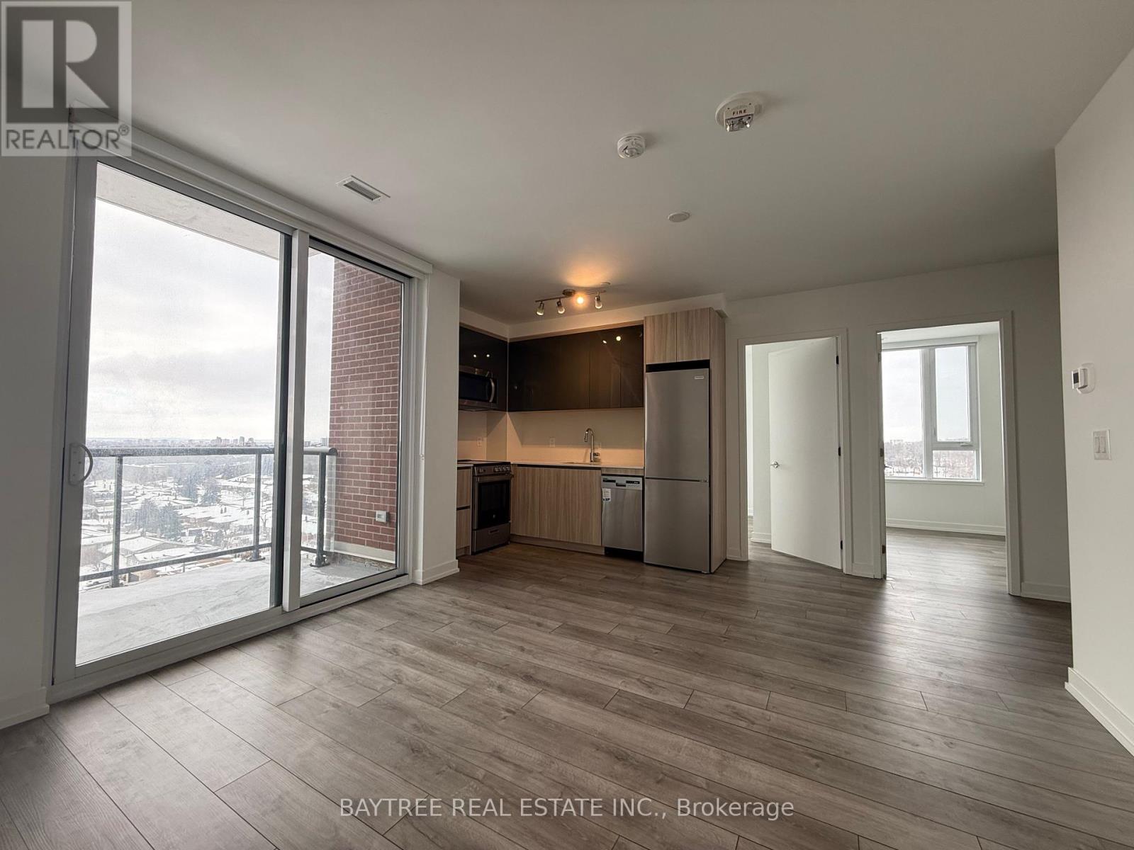 903 - 3100 Keele Street, Toronto (Downsview-Roding-Cfb), Ontario  M3M 0E1 - Photo 2 - W12707582
