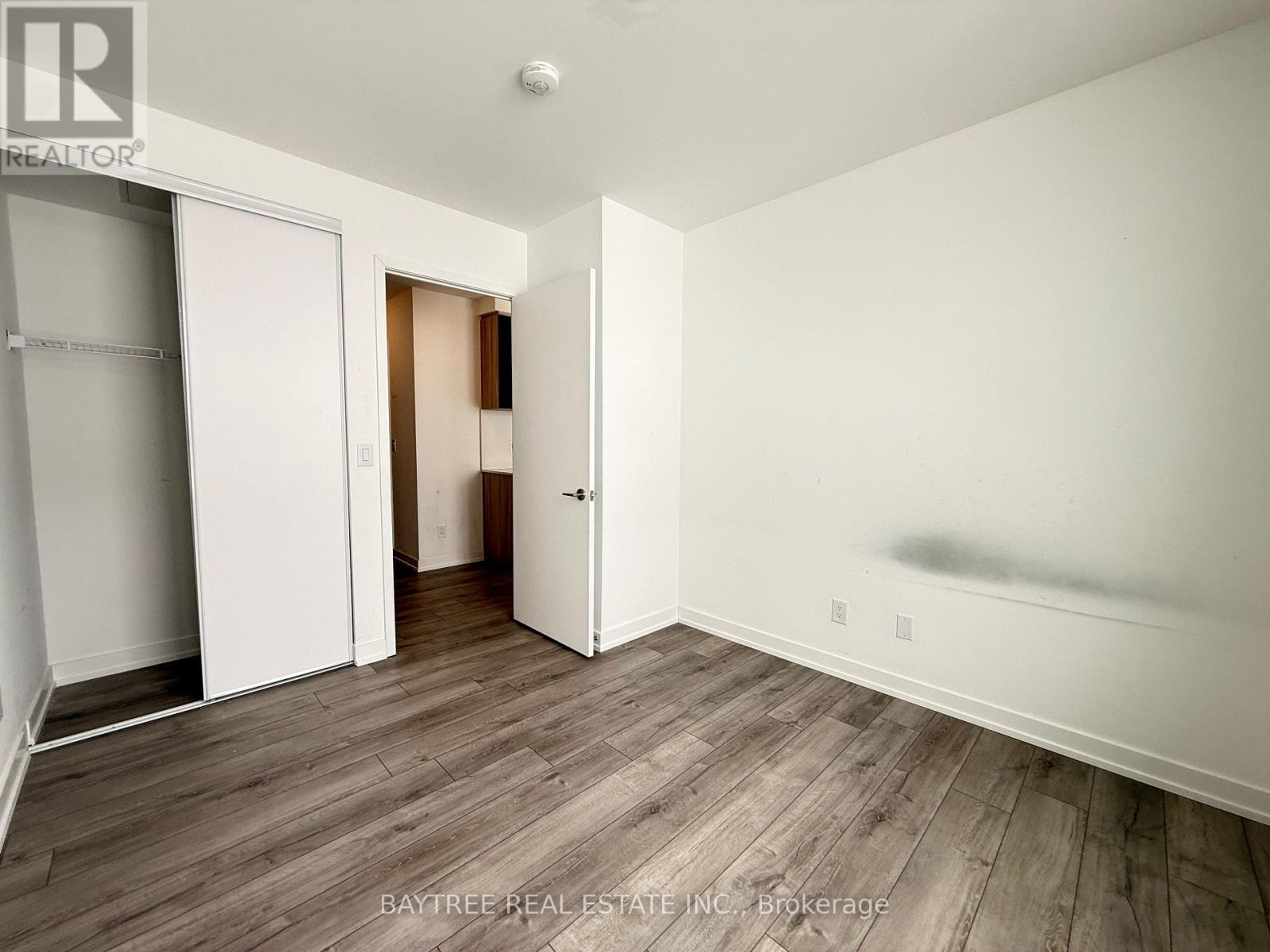 1106 - 3100 Keele Street, Toronto (Downsview-Roding-Cfb), Ontario  M3M 0E1 - Photo 7 - W12707586