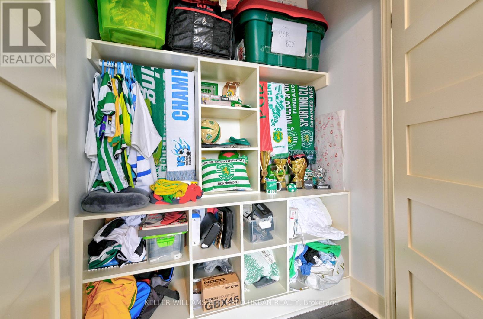 1411 - 11 Wincott Drive, Toronto, Ontario  M9R 2R9 - Photo 29 - W12763342