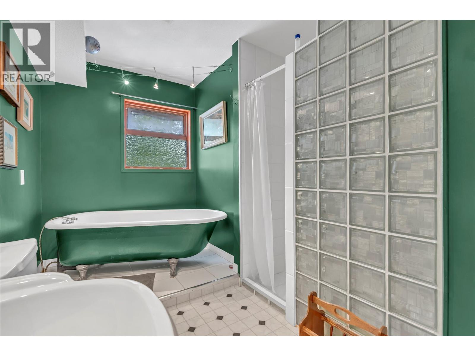 2083 Princeton Summerland Rd, Princeton, British Columbia  V0X 1W0 - Photo 21 - 10375447