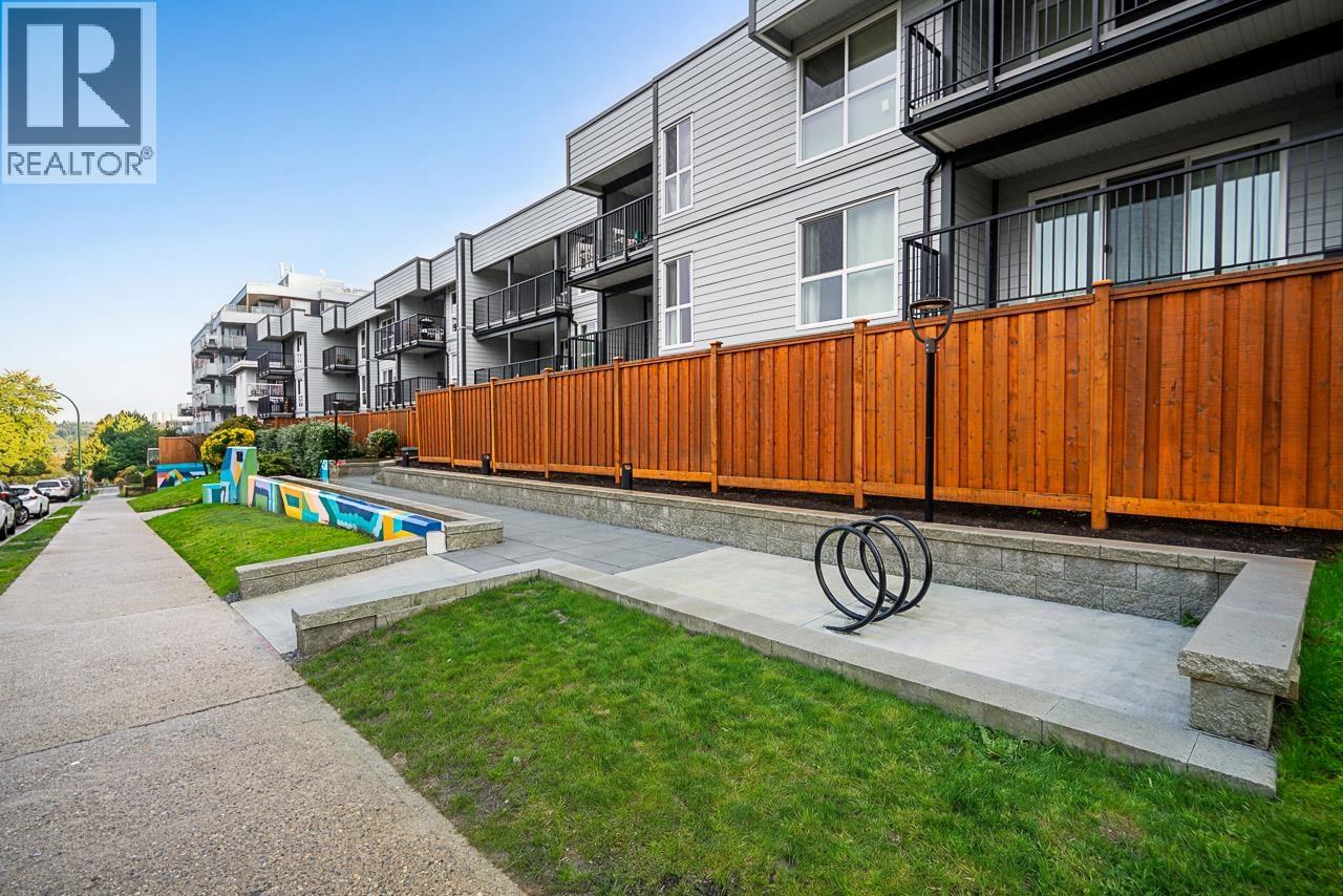 103 808 E 8th Avenue, Vancouver, British Columbia  V5T 1T5 - Photo 1 - R3088396