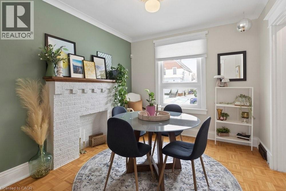 19 Huxley Avenue N, Hamilton, Ontario  L8H 4P1 - Photo 3 - 40804234