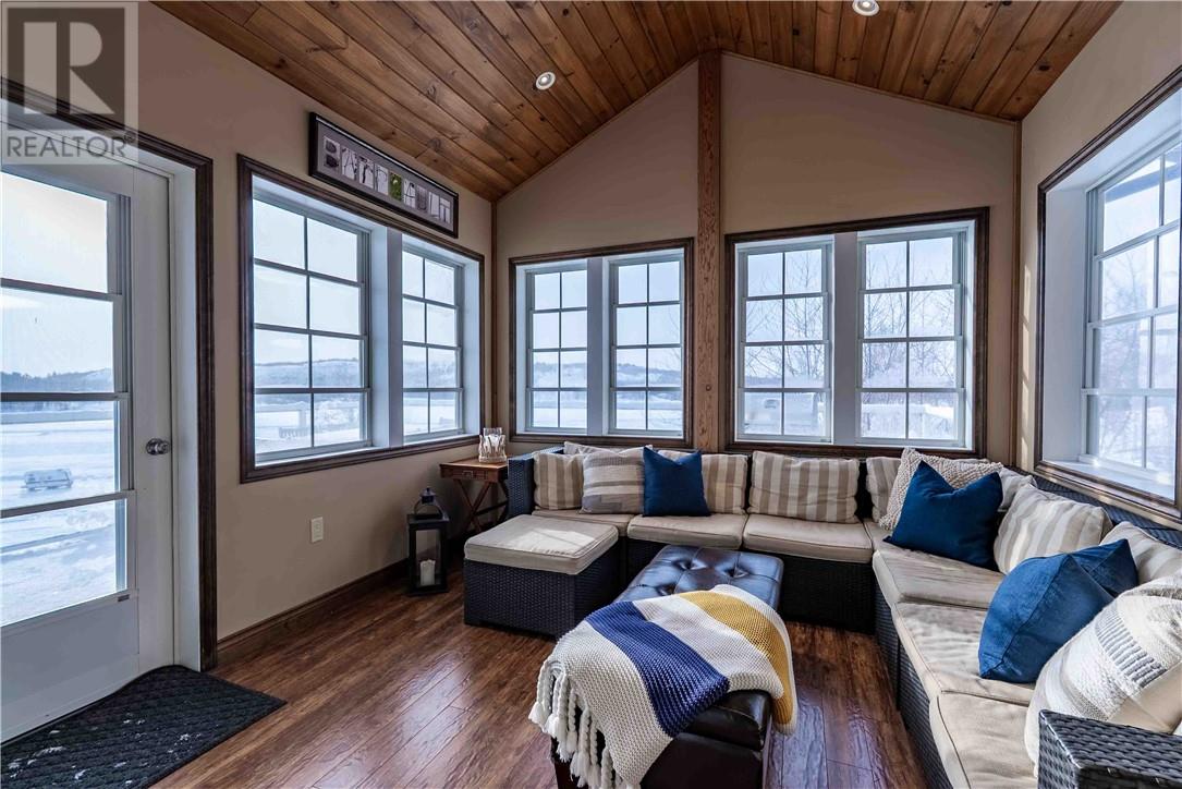 405 Fire Route 3, Val Caron, Ontario  P3N 1L4 - Photo 14 - 2126315