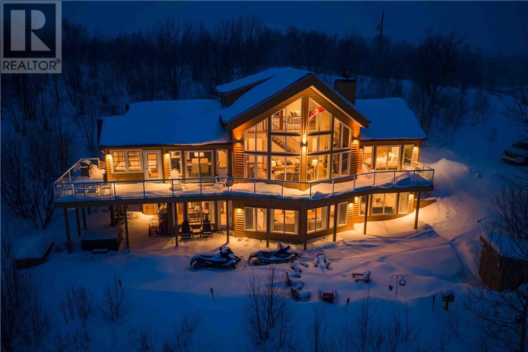 405 Fire Route 3, Val Caron, Ontario  P3N 1L4 - Photo 1 - 2126315