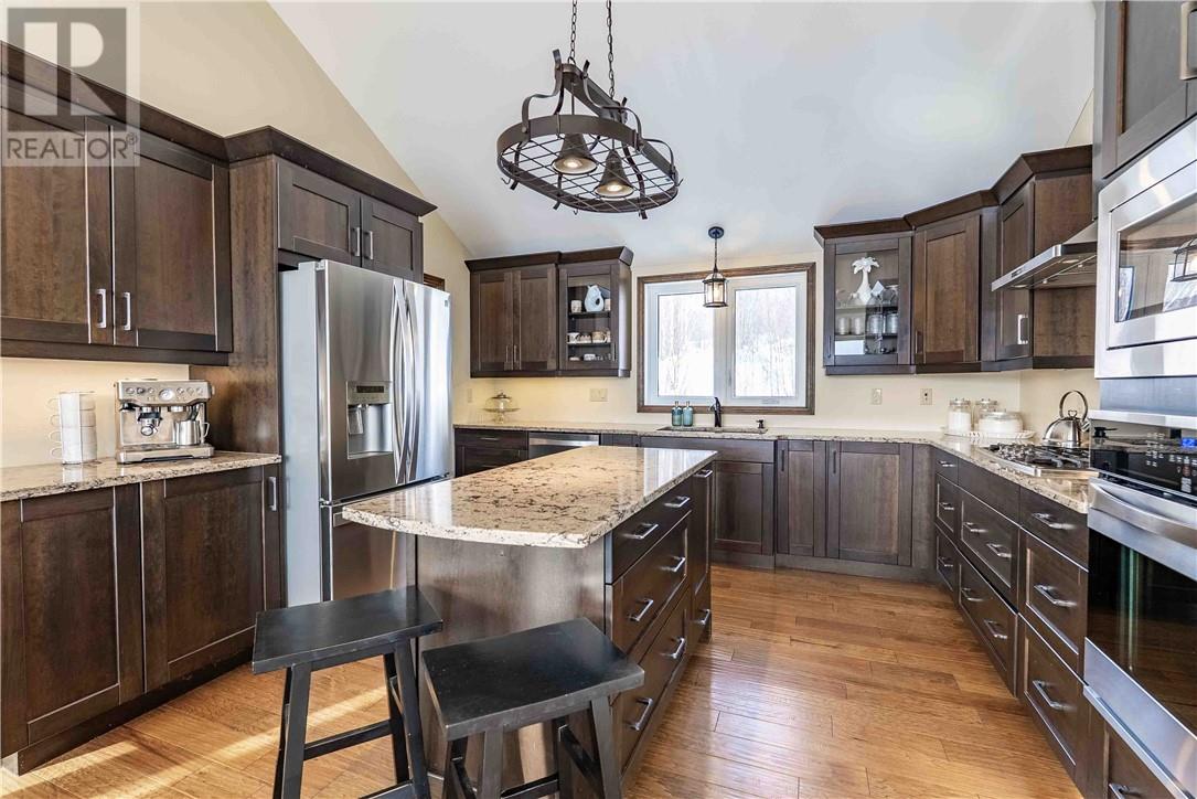 405 Fire Route 3, Val Caron, Ontario  P3N 1L4 - Photo 9 - 2126315