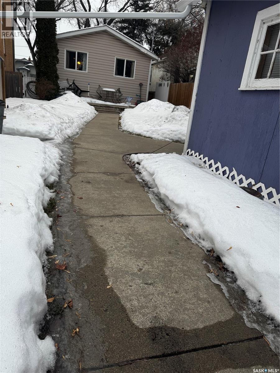 916 4th Avenue N, Saskatoon, Saskatchewan  S7K 2N6 - Photo 9 - SK028216