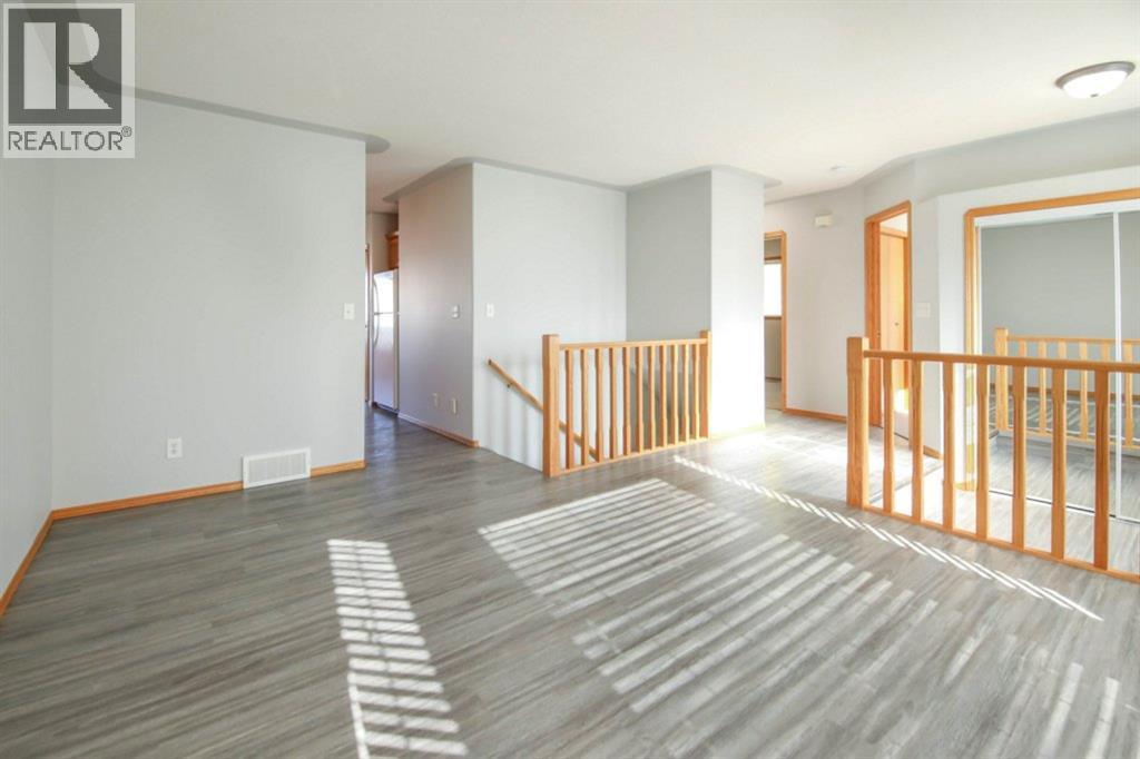 33 Duckering Close, Red Deer, Alberta  T4R 2Z3 - Photo 12 - A2284742