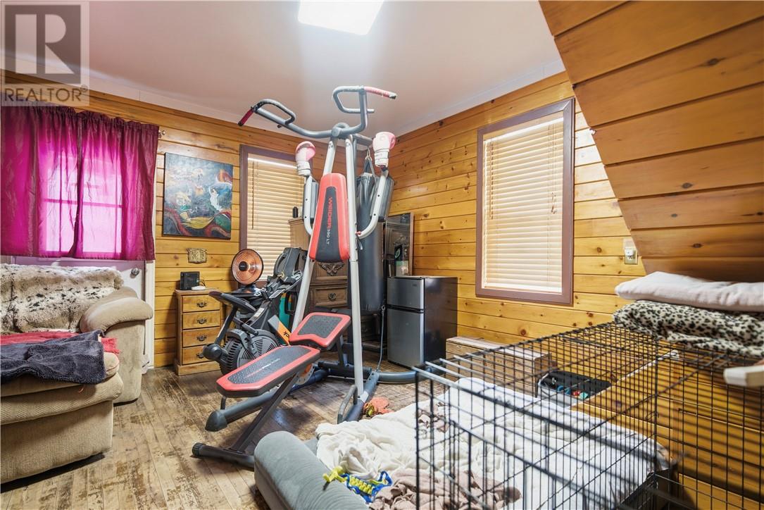 8 Morlock Street, Falconbridge, Ontario  P0M 1S0 - Photo 9 - 2126381