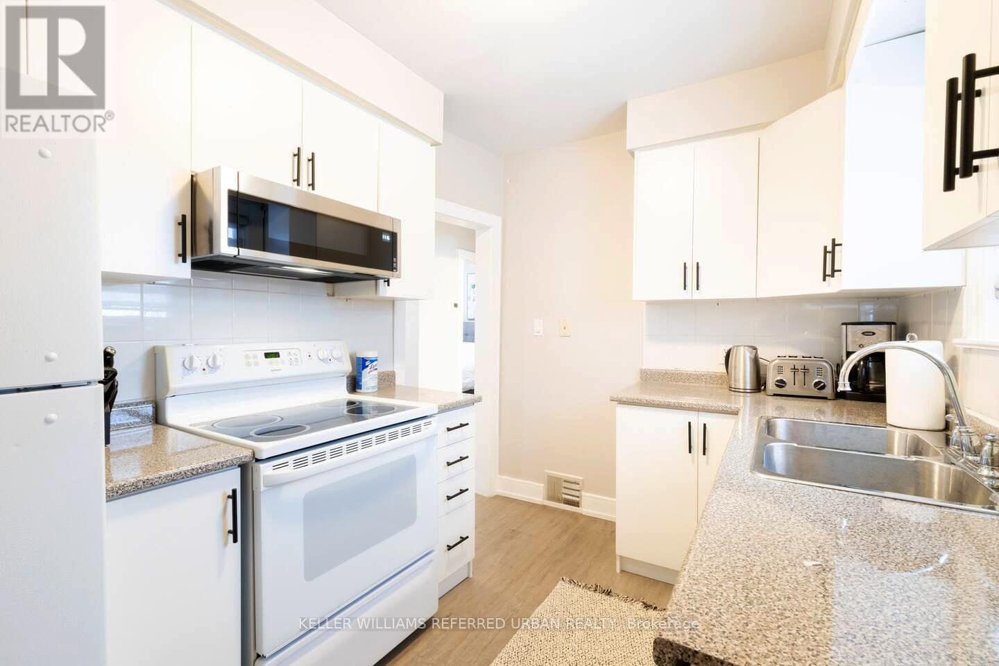 477 Wilson Heights Boulevard, Toronto, Ontario  M3H 2V4 - Photo 7 - C12762038