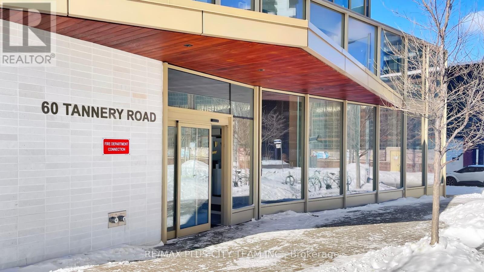 405 - 60 Tannery Road, Toronto, Ontario  M5A 0S8 - Photo 2 - C12775490