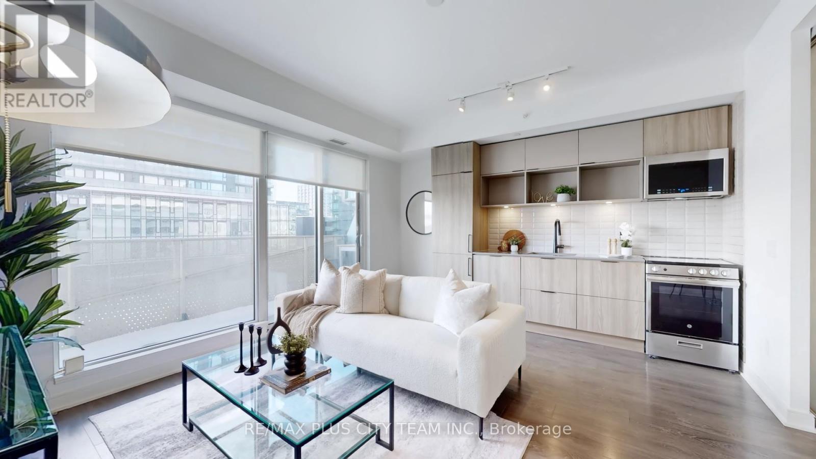 405 - 60 Tannery Road, Toronto, Ontario  M5A 0S8 - Photo 4 - C12775490