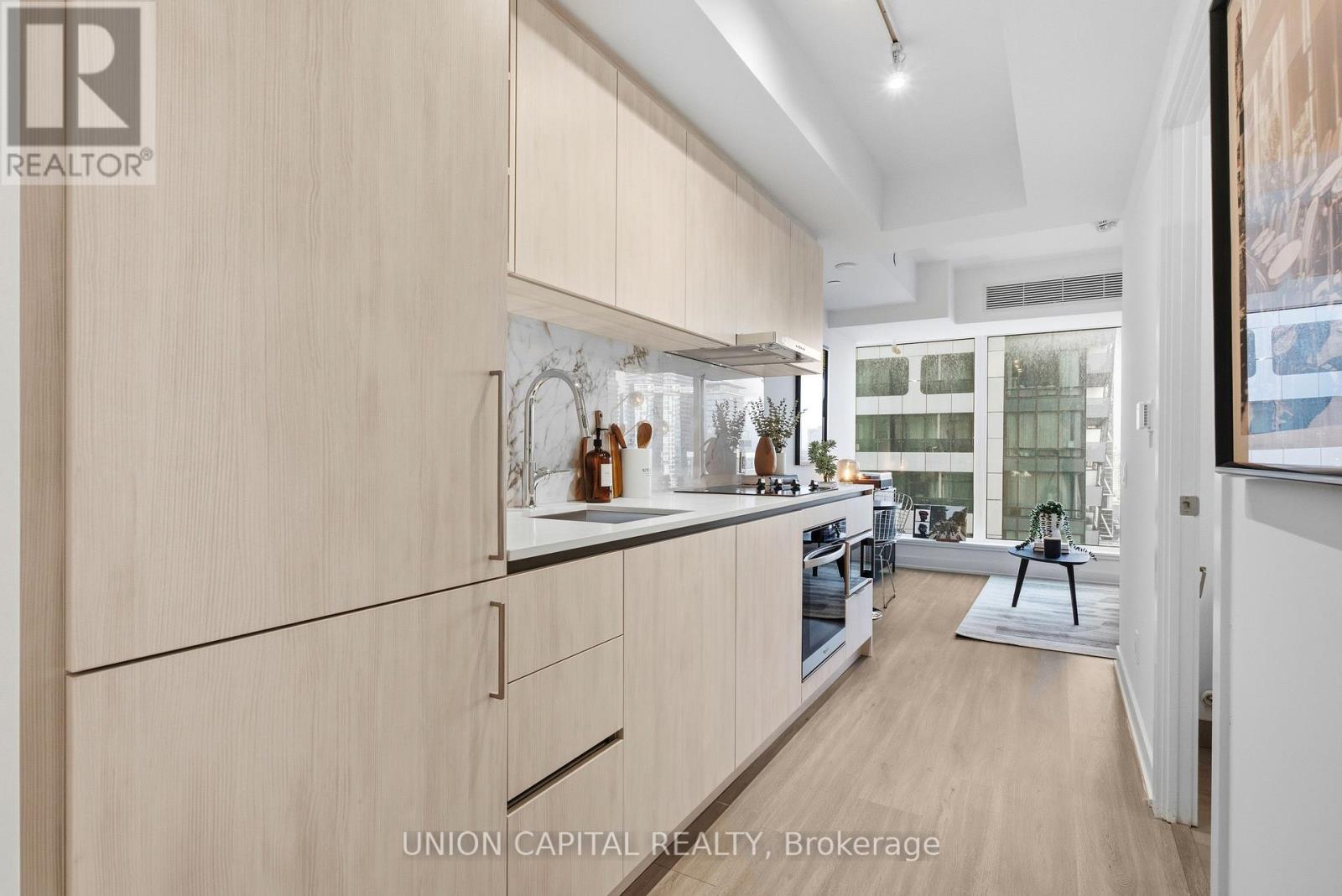 4308 - 8 Wellesley Street W, Toronto, Ontario  M4Y 0J5 - Photo 10 - C12775558