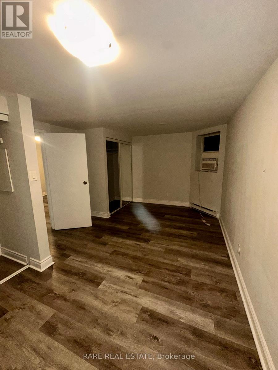 14 - 99 Bellevue Avenue, Toronto, Ontario  M5T 2N8 - Photo 12 - C12751638