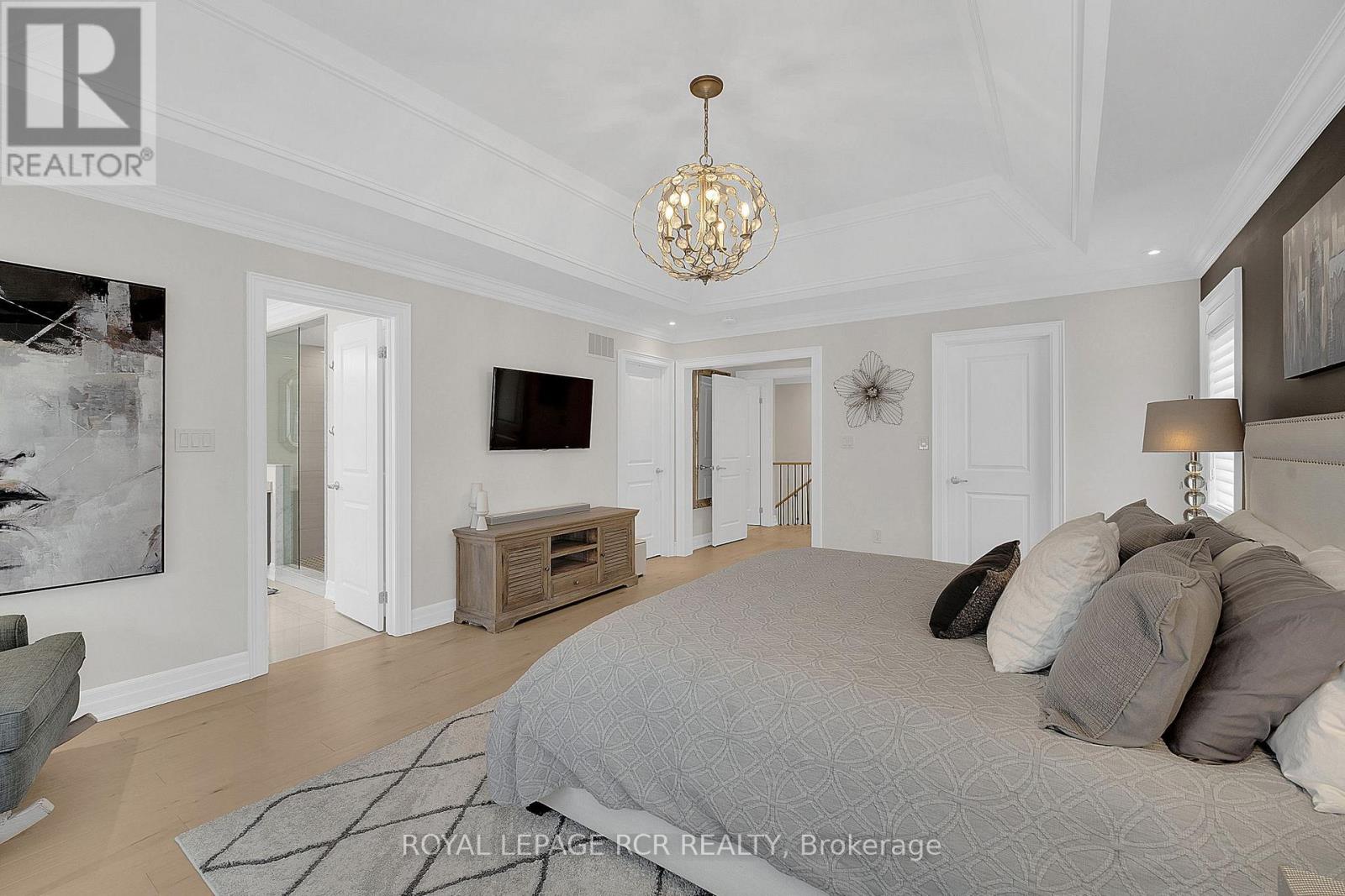 32 Tatton Court, King, Ontario  L7B 0C3 - Photo 10 - N12775488