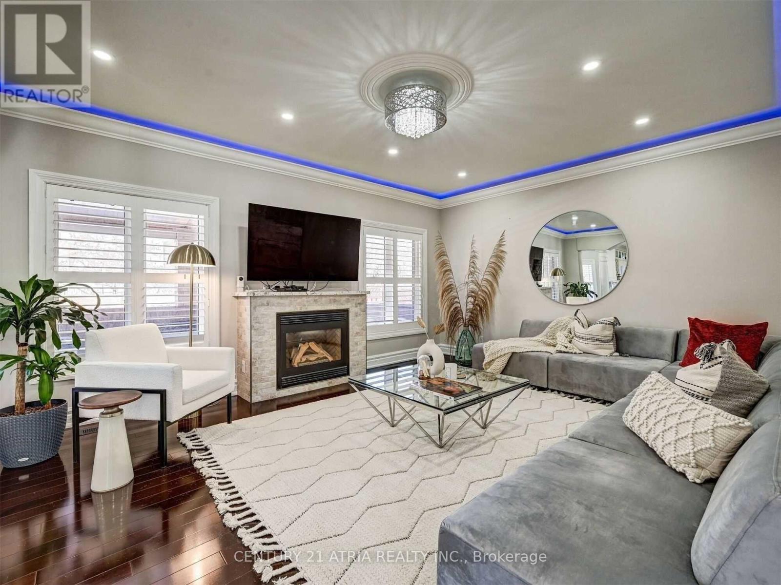 54 Grey Alder Avenue, Richmond Hill, Ontario  L4B 3R5 - Photo 11 - N12775534