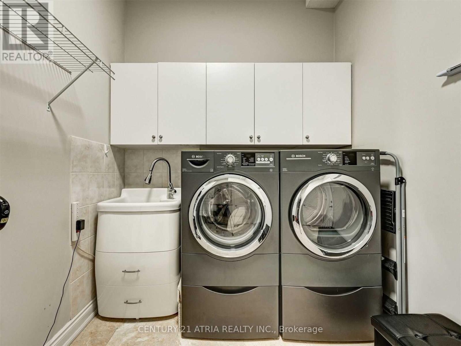 54 Grey Alder Avenue, Richmond Hill, Ontario  L4B 3R5 - Photo 19 - N12775534